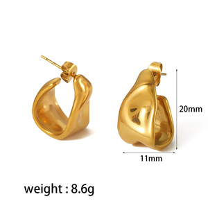 Pendientes geométricos de acero inoxidable con baño de oro de 18 quilates para mujer, para uso diario - Product Image 4