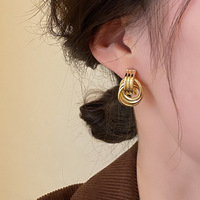 Boucles d'oreilles pendantes en métal irrégulier de style vintage, boucles d'oreilles à clous personnalisées de style européen et américain, accessoires de voyage pour filles