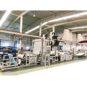 Machine de revêtement préimprégné Guangwei GWJM2007, ligne de production semi-automatique de non-tissés pour le traitement de surface des fibres de carbone et de fibres de verre - Product Image 1