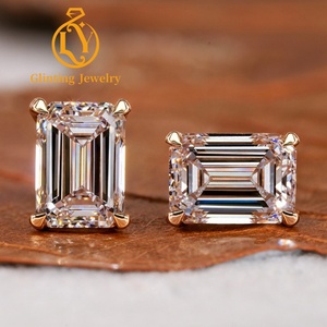 Boucles <span class=keywords><strong>d</strong></span>'oreilles clous en or massif 10K 14K 18K avec diamants de laboratoire taille émeraude, bijoux fins, romantiques pour femme - Product Image 1