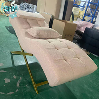 Table de massage moderne incurvée avec matelas en mousse, fauteuil inclinable Tophatter, chaise longue pour extensions de cils, table de massage