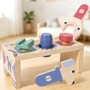 Banc de travail en <span class=keywords><strong>bois</strong></span> <span class=keywords><strong>Montessori</strong></span> en gros pour développer les compétences pratiques, ensemble d'outils de montage à visser pour enfants, motif dessin animé - Product Image 6