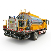 Camion pulvérisateur d'asphalte HOWO avec réservoir isolé intégré de 6 m³ - Épandeur de bitume anti-solidification