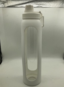 Bottiglia d'acqua intelligente colorata da 1l con coperchio in acciaio inossidabile <span class=keywords><strong>e</strong></span> protezione in Silicone per l'idratazione in movimento - Product Image 4