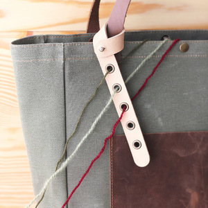 Organisateur créatif en PU pour fils à tricoter, accessoires de sac de rangement pour projets de tricot et de crochet, machine à filer les fils fins, tendance et - Product Image 4