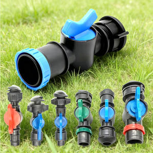 Valvola di derivazione per irrigazione con anello di bloccaggio per tubo piatto agricolo, sistema di microirrigazione a goccia, connettore in plastica - Product Image 1
