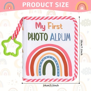 Livre d'éveil portable en tissu avec anneaux suspendus en plastique pour poussette de nouveau-né et <span class=keywords><strong>album</strong></span> <span class=keywords><strong>photo</strong></span> de bébé - Product Image 1