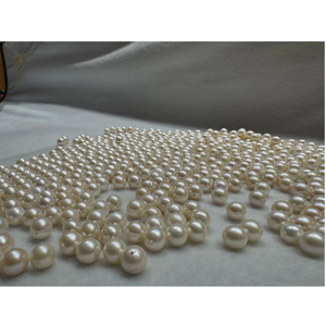 Venta al por mayor de perlas sueltas redondas naturales de agua dulce de 8mm de un solo agujero para la fabricación de joyas de moda - Product Image 1