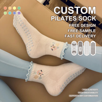 Chaussettes de sport personnalisées en coton pour femmes, antidérapantes, avec logo brodé, pour le ballet, le yoga et la barre