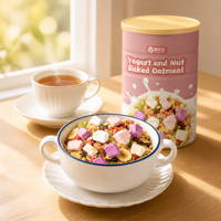 Granola, Céréales, Yaourt, Flocons d'avoine croustillants aux noix, Morceaux de yaourt lyophilisé, Amandes, Fruits secs, Vente en gros, OEM, Personnalisation
