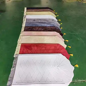 Custom Turkish High Quality Quilted Sejadah Thick Foam Padded Prayer Mat Muslim Islamic Prayer Rug Mat