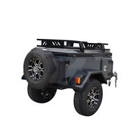 Caravane de camping tout-terrain avec suspension indépendante