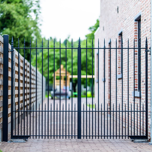 Porte pour chien autoportante en aluminium et clôture pliable pour chiot/chat de 6 pieds de haut pour une utilisation domestique, cadre de porte en fil métallique - Product Image 2