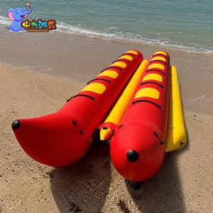 Gommone Gonfiabile Trainabile Multi-Persona Rosso Flying Shark a Doppio Tubo per Sport Acquatici in Resort - Product Image 3