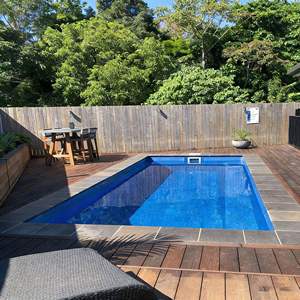 Piscina de Fibra de Vidrio Personalizada, Grande, a Prueba de Fugas, para Jardín, Hotel, Resort, con Cascada - Product Image 1