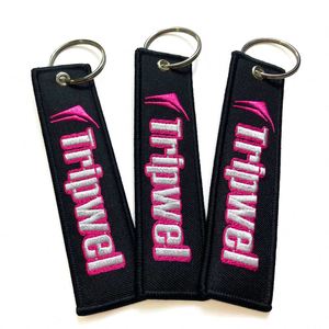 Llavero de Anime Personalizado con Bordado, Etiqueta con Logotipo y Texto a Doble Cara, Llavero Bordado Personalizado para Mosquetones Promocionales - Product Image 4