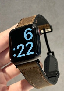 Nouveau design <span class=keywords><strong>bracelet</strong></span> de montre en <span class=keywords><strong>cuir</strong></span> véritable 38mm 49mm 46mm 42mm avec fermoir magnétique pour Apple Watch Ultra 10 9 8 7 6 SE <span class=keywords><strong>bracelet</strong></span> en <span class=keywords><strong>cuir</strong></span> - Product Image 5