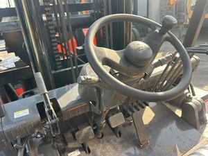 Chariot élévateur diesel d'occasion TCM 7 tonnes avec moteur Mitsubishi, levée de 4 m, chariot élévateur à combustion interne d'origine FD70 - Product Image 4