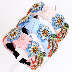 Hua Liyu Bandeau noué en strass et cristal pour femme, accessoires de mode pour cheveux, noir, bleu ciel, blanc cassé - Product Image 3