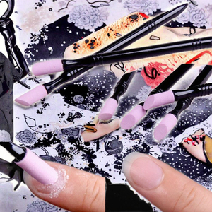 Pousse-cuticules carré en plastique avec embout en caoutchouc dur, outil de soin des ongles UV LED pour manucure à domicile ou en salon - Product Image 3