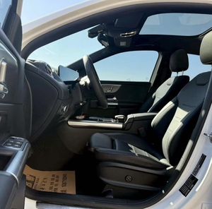 <span class=keywords><strong>Mercedes</strong></span>-<span class=keywords><strong>Benz</strong></span> 2023 Usado, 150HP, 6X2, 5 Toneladas, Diésel, <span class=keywords><strong>Segunda</strong></span> <span class=keywords><strong>Mano</strong></span>, Venta al Por Mayor, Motor Turbo, Caja de Cambios Automática, Volante a la Izquierda - Product Image 4