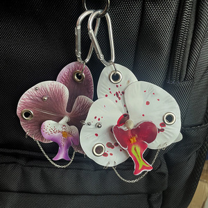 Porte-clés Fleur d'Orchidée Gothique en Métal Industriel avec Œillet et Chaîne, Accessoire Punk pour Sacs et Clés - Product Image 1