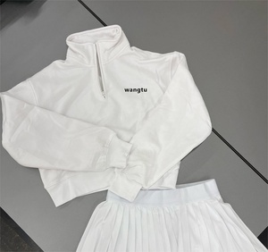 Completo WT personalizzato da donna: <span class=keywords><strong>Felpa</strong></span> con mezza zip e gonna a pieghe, set coordinato top e gonna da tennis - Product Image 4