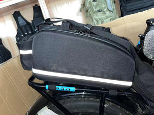 Échantillon gratuit : Sacoche de guidon de vélo pour cyclisme en extérieur, personnalisable, étanche, avec instructions - Product Image 5