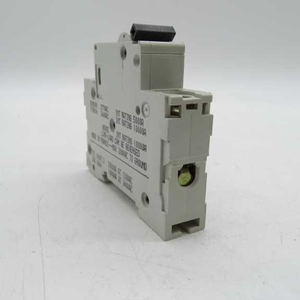 24428 Leistungsschalter Neu Original Sofort Lieferbar Industrielle Automatisierung PAC Dedizierter SPS-Programmiercontroller - Product Image 1