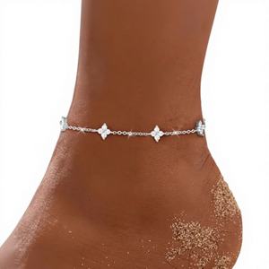 Tobillera de Cobre con Circonitas y Trébol de Cuatro Hojas, Estilo Europeo-Americano, Elegante y Delicada, para Uso Diario y Combinable con Todo - Product Image 2