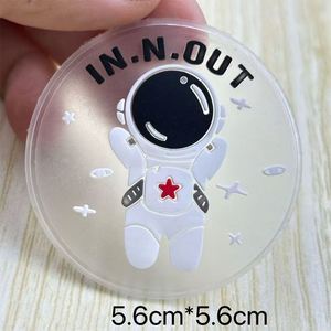 Parche de PVC de silicona 3D personalizado con logotipo en relieve de goma suave, parche de PVC dorado para sombrero, etiquetas de goma termoadhesivas con velcro para ropa - Product Image 1