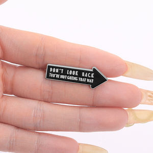 No mires hacia atrás, no vas por ese <span class=keywords><strong>camino</strong></span>, Pin esmaltado, fomenta una actitud positiva, broche, solapa, mochila, insignia, regalo Punk - Product Image 4
