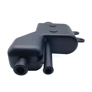 Réservoir d'huile pour pièces de camion Scania 1405788 Réservoir d'huile de <span class=keywords><strong>direction</strong></span> Radiateur Réservoir d'expansion Réservoir de <span class=keywords><strong>direction</strong></span> assistée - Product Image 2