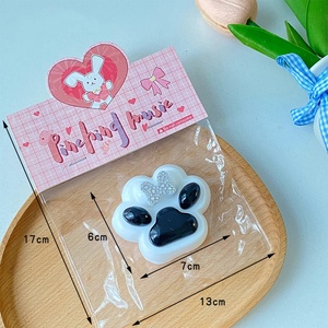 Cute Plastic Decompress Sensory Cat Claw Pinch Toy for Children Slow <b>Rebound</b> Squeeze Toy with Silicone Pressure Relief - Product Image 3