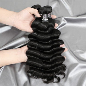 Extensiones <span class=keywords><strong>de</strong></span> Cabello Virgen Brasileño 100% Alineado con la Cutícula, Grado 12A, Doble Trama <span class=keywords><strong>a</strong></span> Máquina, Color Natural - Product Image 3