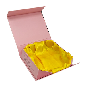 Cajas Magnéticas con Forma de Libro, de Papel Kraft Repujado, con Forro de Satén, para Pelucas de Cabello Humano de Alta Gama, Embalaje Personalizado - Product Image 5