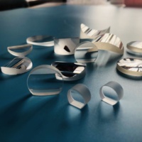 Lentille cylindrique Concave en silice fondue à Quartz optique KY-1 Plano