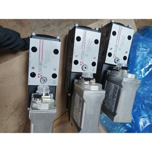 Vannes hydrauliques ATOS DLKZOR EH-IT à commande directionnelle proportionnelle, fabriquées en Italie, pour l'automatisation industrielle - Product Image 1