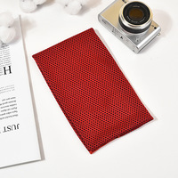 FF4243 Serviette de sport personnalisée pour le fitness, le yoga, l'entraînement et la course avec bouteille en plastique, serviette souple et respirante pour le refroidissement de la glace