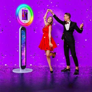 Photomaton de révélation de sexe, une façon amusante d'annoncer vos grandes nouvelles avec des accessoires et des décors personnalisés - Product Image 1