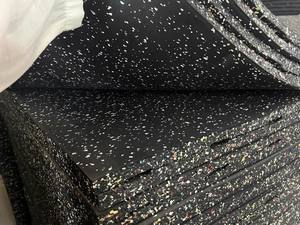 Qinsound Hochdichte Schallschutzmatte aus Naturkautschuk mit Schalldämmung und Vibrationsschutz für Fitnessstudios und Tanzstudios - Product Image 5