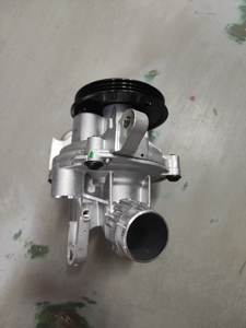 Convient à la pompe de refroidissement <span class=keywords><strong>Volvo</strong></span> 32252604 32441161 - Product Image 4