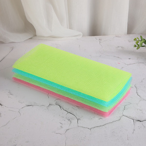 ถุงมือขัดผิวแบบรัสเซียด้ามยาวสำหรับหลัง ใยขัดตัวไนลอนนุ่มสำหรับผู้หญิงและผู้ชาย ใช้สำหรับซาวน่า สปา และดูแลผิว - Product Image 4