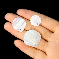 11-22mm Mode Pendentifs Femmes Cadeaux Charmes De Coquillage Naturel Pétoncle Blanc Crémeux pour DIY Faire Collier Boucles D'oreilles Bijoux