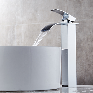 Robinet de <span class=keywords><strong>lavabo</strong></span> chaud et froid avec cascade à <span class=keywords><strong>bouche</strong></span> plate <span class=keywords><strong>Lavabo</strong></span> de style européen avec robinet d'évier surélevé - Product Image 5