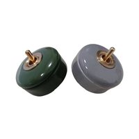 Interrupteur à bascule rond en céramique de style français vintage avec un design ondulé simple pour les hôtels et la décoration intérieure