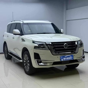 Nissan Patrol d'occasion, <span class=keywords><strong>grand</strong></span> SUV, vendu à <span class=keywords><strong>prix</strong></span> réduit, V8, 7 vitesses automatiques, 5 portes, 7 places, SUV tout-terrain - Product Image 5