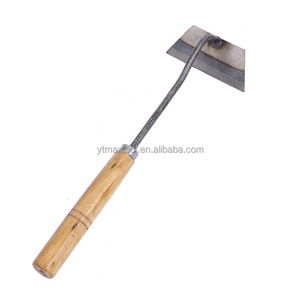 <span class=keywords><strong>Houe</strong></span> de jardin à manche en bois pour le désherbage et <span class=keywords><strong>la</strong></span> plantation agricoles en plein air - Product Image 1