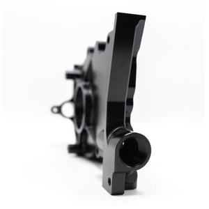 Sistema de engrase de cárter seco de 4 etapas personalizado Gestión de aceite de motor de alta eficiencia Fabricado con precisión para uso en deportes de motor y carreras - Product Image 2