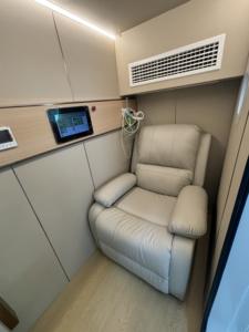 2.0ATA All-in-One hyperbare zuurstoftherapie (HBOT) machine voor 1 persoon, met luchtcompressor, koeling en zuurstofproductie voor thuisgebruik - Product Image 2